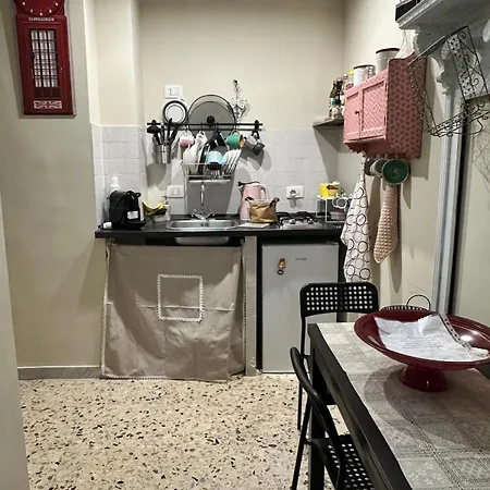 Il Centro Di * Νάπολη